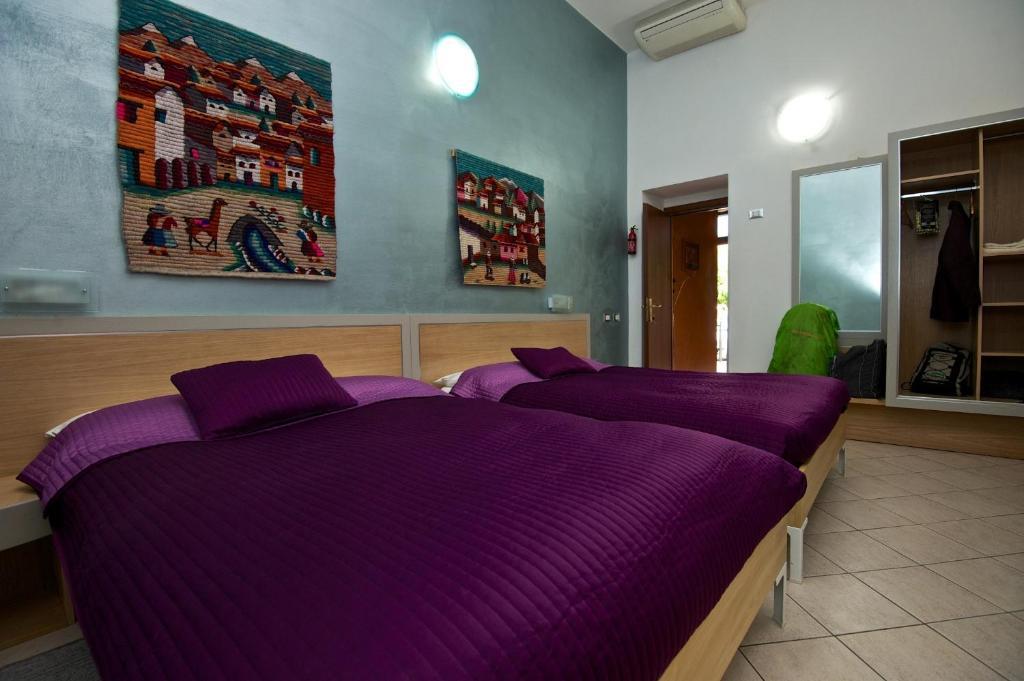 Guesthouse Il Gong โรม ภายนอก รูปภาพ